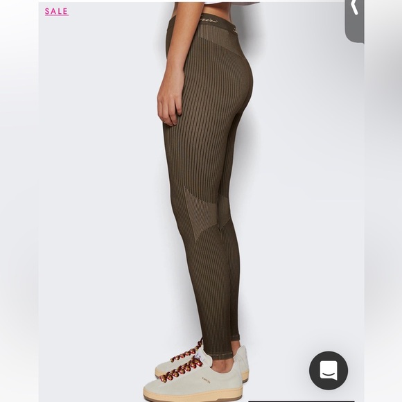 AMIRI RIBBED SEAMLESS LEGGINGS BROWN - Picture 3 of 6